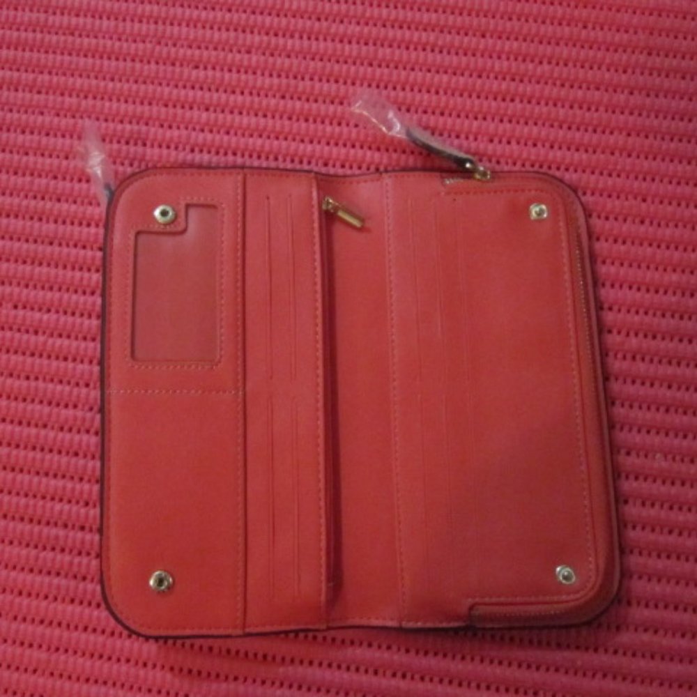 Amber Rose wallet - Picture 2 of 2